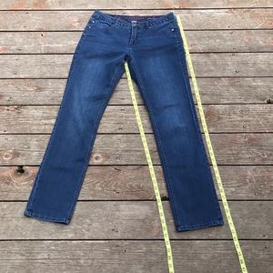 Liverpool Jeans Co. Sadie Straight Jeans. Size 12
